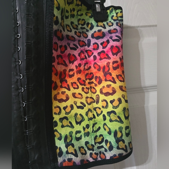 NWT Premadonna Ann Chery Rainbow Leopard Print Waist Trainer/Corset - Picture 4 of 11